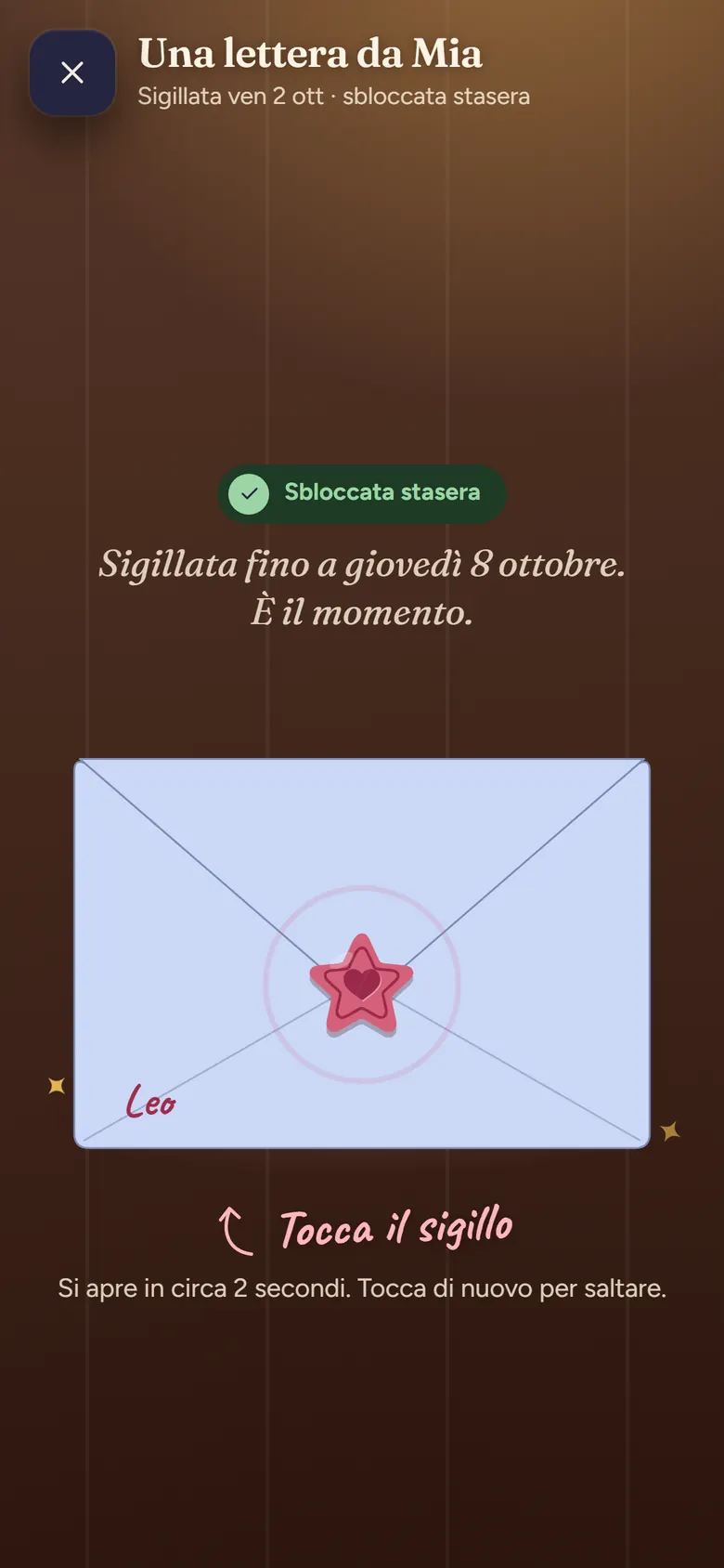 Una lettera sigillata da Mia con un sigillo a stella rossa: tocca il sigillo per aprirla